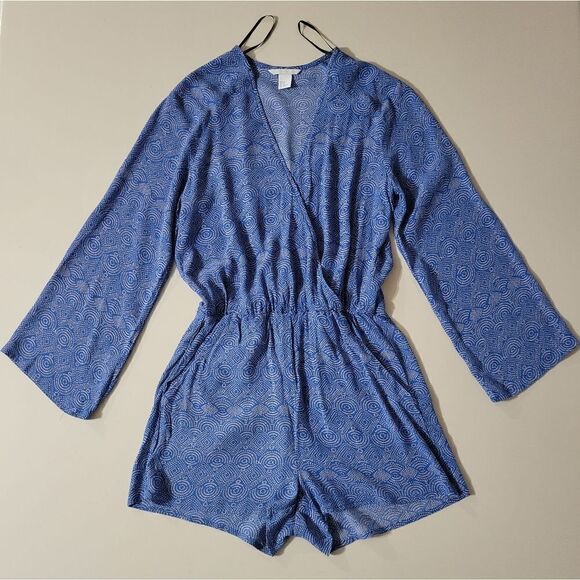 H&M Blue Geometric Print Bell Sleeve V-Neck Romper - Picture 3 of 15